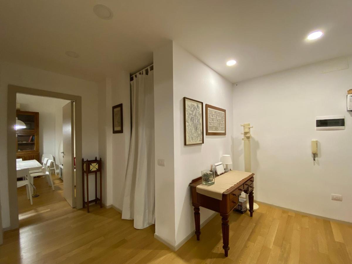 Apartamento Casa Vanis Bari Exterior foto
